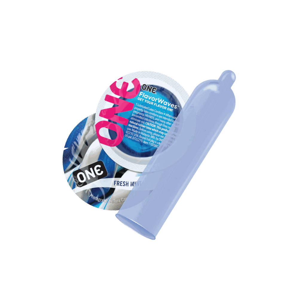 ONE Flavor Waves, 12 tasty condoms